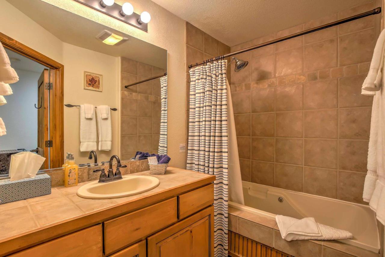 Breck Studio With Hot Tub Access, Walk To Main St! 布雷肯里奇 外观 照片
